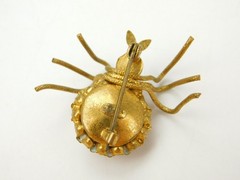 Vintage Czech Glass Speckled Red Brass Spider Brooch Pin 1 3/8″ Halloween
