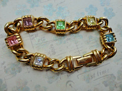 RARE VTG SIGNED S.A.L SWAROVSKI GOLDTONE MULTI COLOR CRYSTAL LINK CHAIN BRACELET