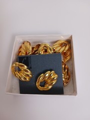 Vintage Casual Corner Choker Necklace With Earrings Goldtone