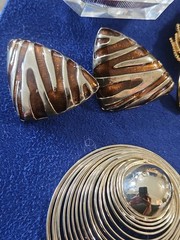Vintage Jewelry Mixed Jewelry Lot Brooch, Earrings & Ring