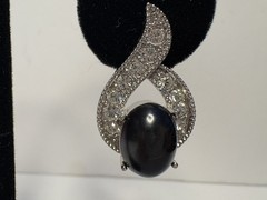 Vintage Fifth Avenue Collection Butler Crystal Rhinestone Earrings Silver Studs