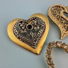 Vintage Heart Brooch Lot Gold Silver Tone Rhinestone Filigree Open Work Ribbon