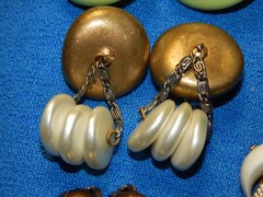 Vintage Costume Jewelry Lot EARRINGS 14 pairs + 3 unmatched