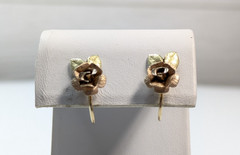 VTG Krementz Dainty Multi Tone Gold Filled Rose Screw on Earrings 1/2″ Long