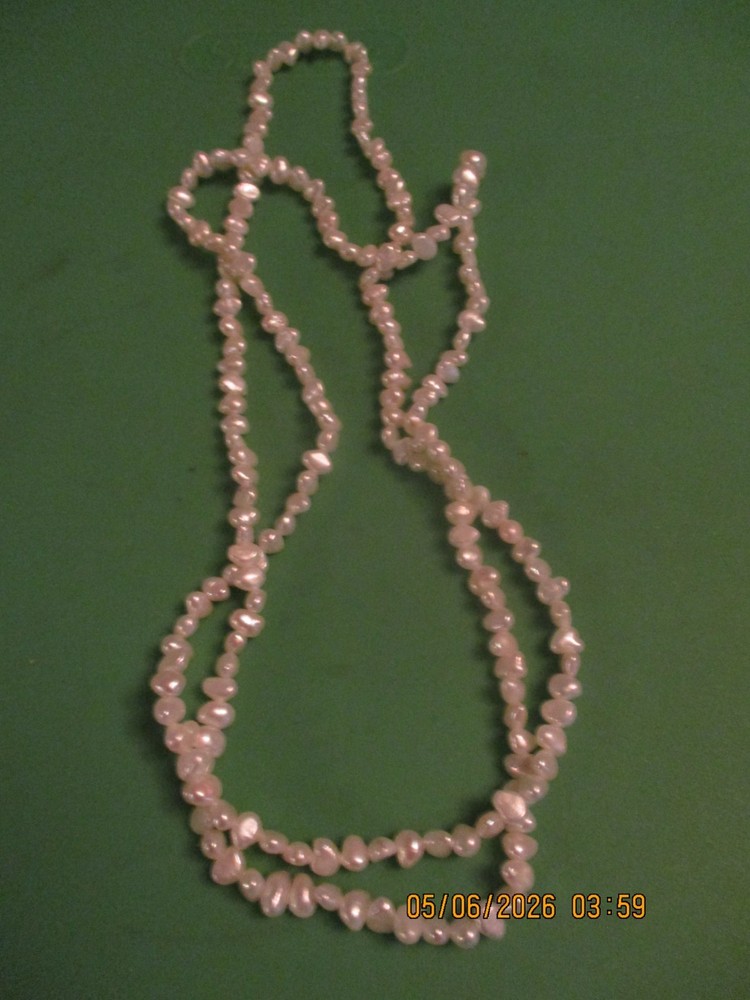 Vintage Seed White Pearl Unisex Necklace (17 1/2 inches)