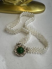 18 Inch Vintage Green Glass Genuine Pearl Necklace