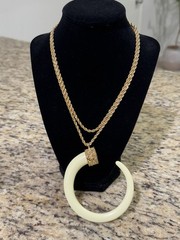 Vintage KJL Kenneth Lane Large Faux Elephant Tusk Horn Necklace Signed Chain
