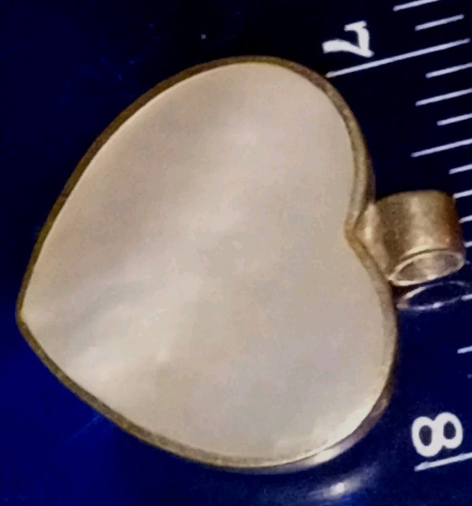 Heart Shaped Mother Of Pearl 925 Pendant No Chain Lots Of Markings Unique Beauty