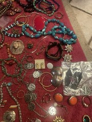 Lot Vintage Costume Jewelry Modern Mixed Wear Craft Resell Necklace Earrings Etc