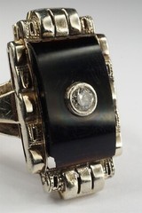 STRIKING ART DECO 14K GOLD WHITE GOLD ONYX & DIAMOND GEOMETRIC RING c1930