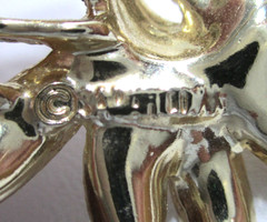 Vintage Sarah Coventry Brooch Pin Demi-Flower Gold-tone 1 3/4″