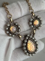 Vintage SARAH COVENTRY Empress Faux Fire Opal Glass Pearl Bead Necklace