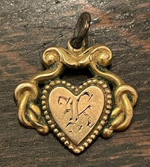 Vintage 13″Forstner 12kt. Gold Filled Woman’s/Child’s chain & pendant w/initials