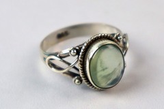 Genuine Authentic Green Prehnite 925 Sterling Silver Oval Ring US#9