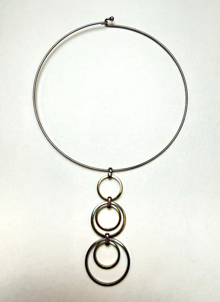Vintage Wire Hoop Choker Necklace 1960s-1970s