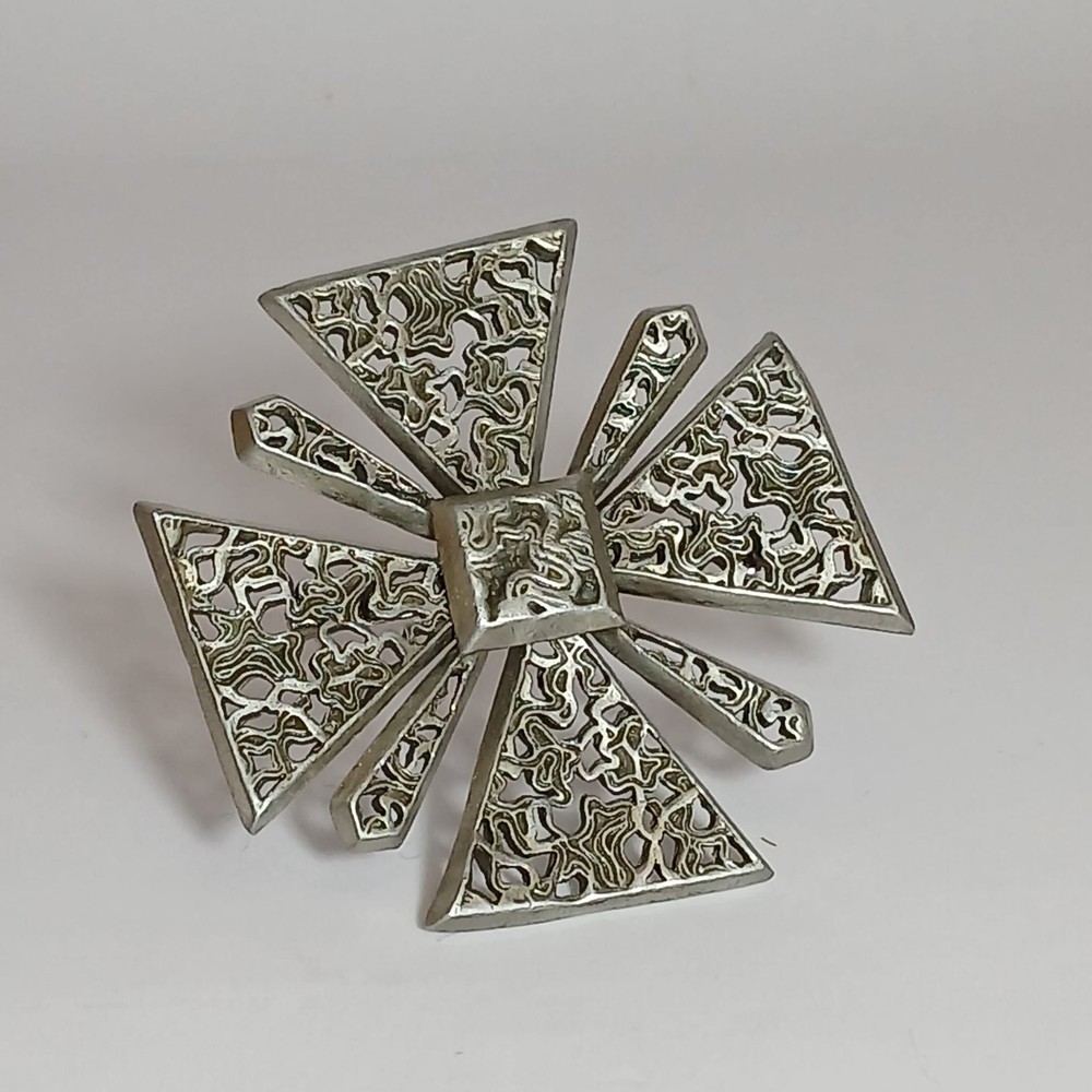 Vintage Silver Tone Maltese Cross Pin Brooch Motifs Ornate Openwork Filigree