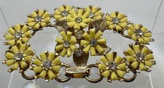 Vintage Signed Coro Yellow Thermoset Flower Bracelet & Brooch Set Rhinestone