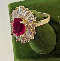 Vintage SOLID 14KT Gold Stamped Red Size 8 Ring 6.19g NOS NOI!