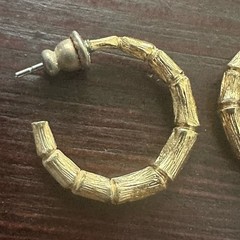 Graduated Bamboo Hoop Earrings Pierced Gold Tone Brass Post Backs