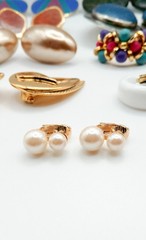 VTG Clip On Earring Lot 14 Pairs Laurel Burch Audrey Schenk Bergère Avon