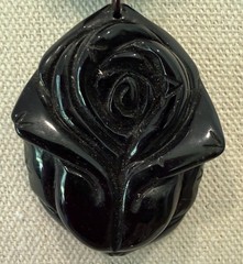 Black Onyx Necklace With Carved Rose Pendant And Graduated Faceted Beads 17.5”
