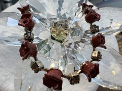 Vintage Bracelet with Deep Resin RoseFlowers and the rhinestone