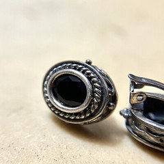 Vintage 925 Sterling Silver Clip On Earrings, Faceted Black Stone Ovals – 8g
