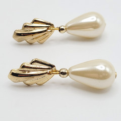 Art Deco Style Faux Pearl Teardrop Gold Tone Scallop Fan Classy Mermaid Earrings