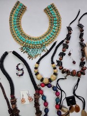 35x Vtg-Now Chunky Mixed Jewelry Lot – Wood Bone Stones Tribal Necklace Earrings