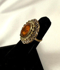 Vintage Cognac & Clear Rhinestone Antiqued Gold Tone Oval Ring Size 4.25