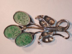 Vintage Chinese Carved Jadeite 3 Flowers Sterling Silver Leaves Brooch Jade Pin