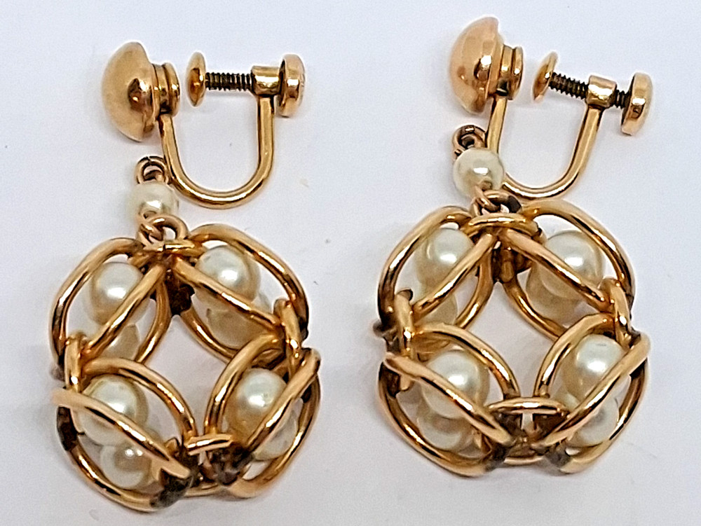 Vintage 1/20 12K GF Chainmail Pearl Screw-back 2 Inch Drop Dangle Earrings
