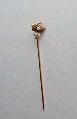 Tri Color 10k Gold Grape Leaf Stick Pin With Seed Pearl
