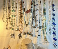 Vintage/Estate/Modern Jewelry Lot 40+piece, Natural Stone/MOP/Abalone