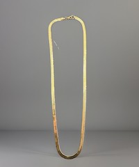 Vintage gold plated gold tone 22 inch 4.7 mm flat herringbone necklace. O7