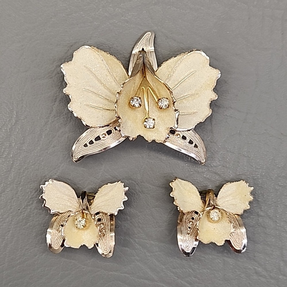 Vintage Flower Brooch Earrings Set Orchid Sugared Clip On Cream Gold Tone