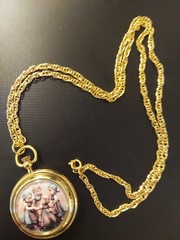 Hummel Goebel Pocket / Pendant Watch HU 2001 “Ring Around The Rosey” Series