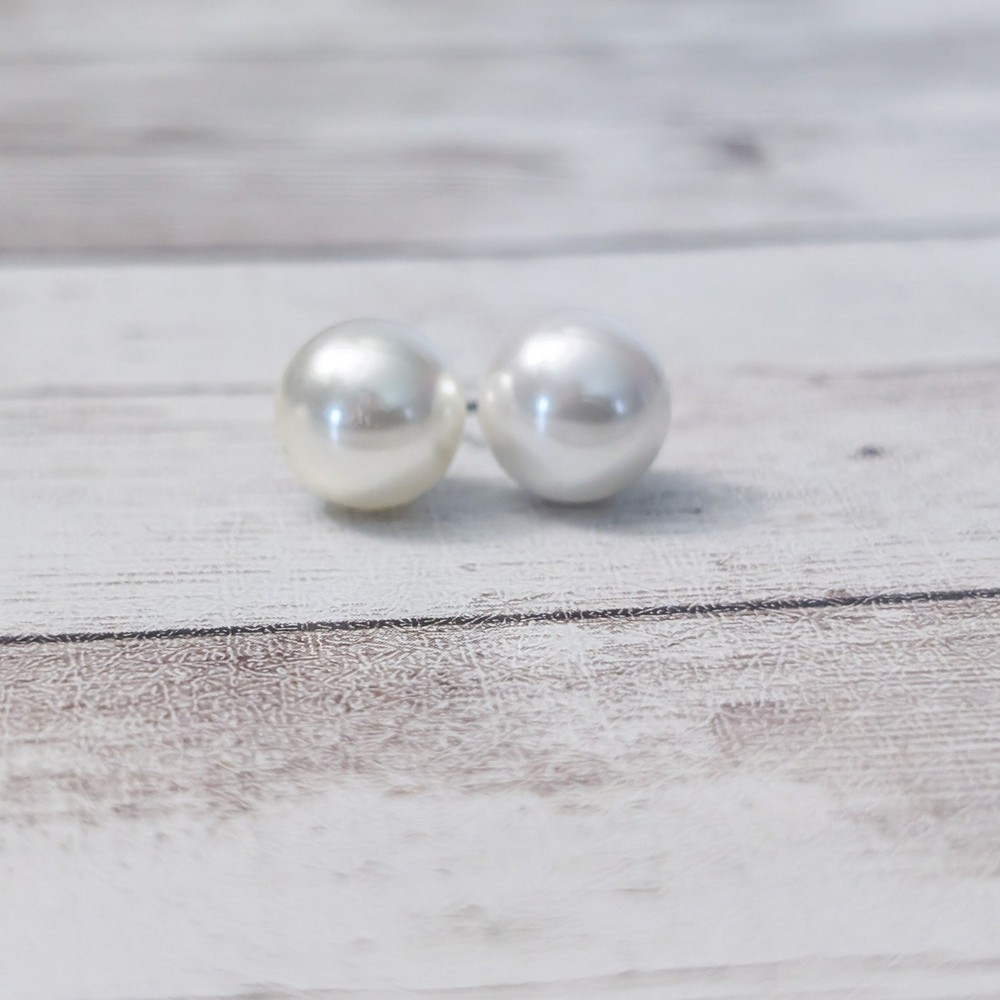 Vintage Stud Earrings For Pierced Ears 3/8″ Faux Pearl