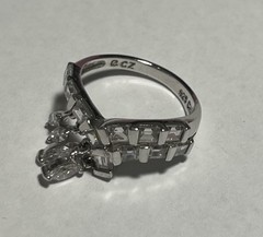Vtg Ross Simons Sterling Silver White CZ Stone Dangle Charm 925 Ring Size 6