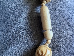 Vintage Hand Carved Rose Bead Necklace Cream Color Bovine Bone Screw Closure