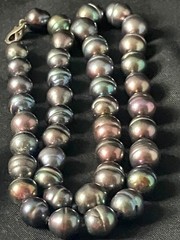 Pearl Necklace Hand Knotted Beads Oil Slick Peacock 9-10mm 925 Clasp 18″