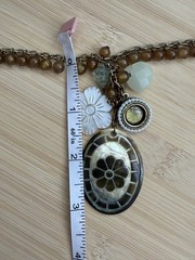 Vintage 00s Jill Schwartz Elements multi charm beaded chain necklace