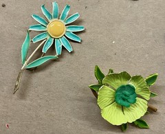Assortment of 5 Flower Themed Vintage Enamel Broaches-one Is Marked Hedy