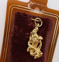 Vintage MERMAID Gold Tone Metal Pendant Charm STILL ON CARD New Old Stock NOS
