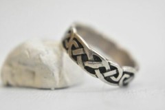 Celtic knot ring pinky band sterling silver biker women girls Size 5.50