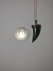 Vintage Green Jade Pendant Necklace 1950s 1960s Mid Century Nephrite Gold…