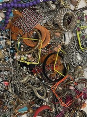 5 LB Mixed Costume Jewelry Lot Wearable & Repair Vintage Modern Treasure Hunt #1