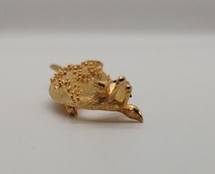 Gold Tone Giraffe W/Green Rhinestones Eyes Signed LG (Lind-gal)
