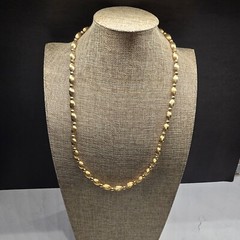 napier necklace Long Yellow Gold Tone Excellent Barely Worn Vtg 1970s-1980s 28″