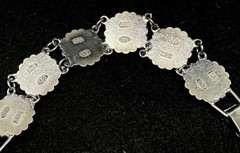HTF Vtg Australia Souvenir MOP SILVER TONE BRACELET Kangaroo, Koala, Kookaburra